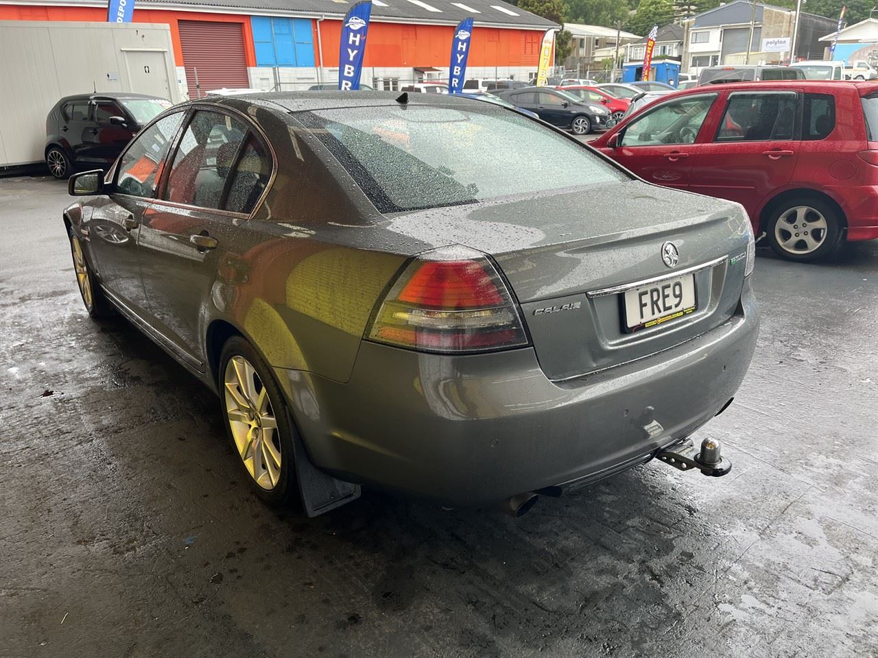 Vehicle image 4