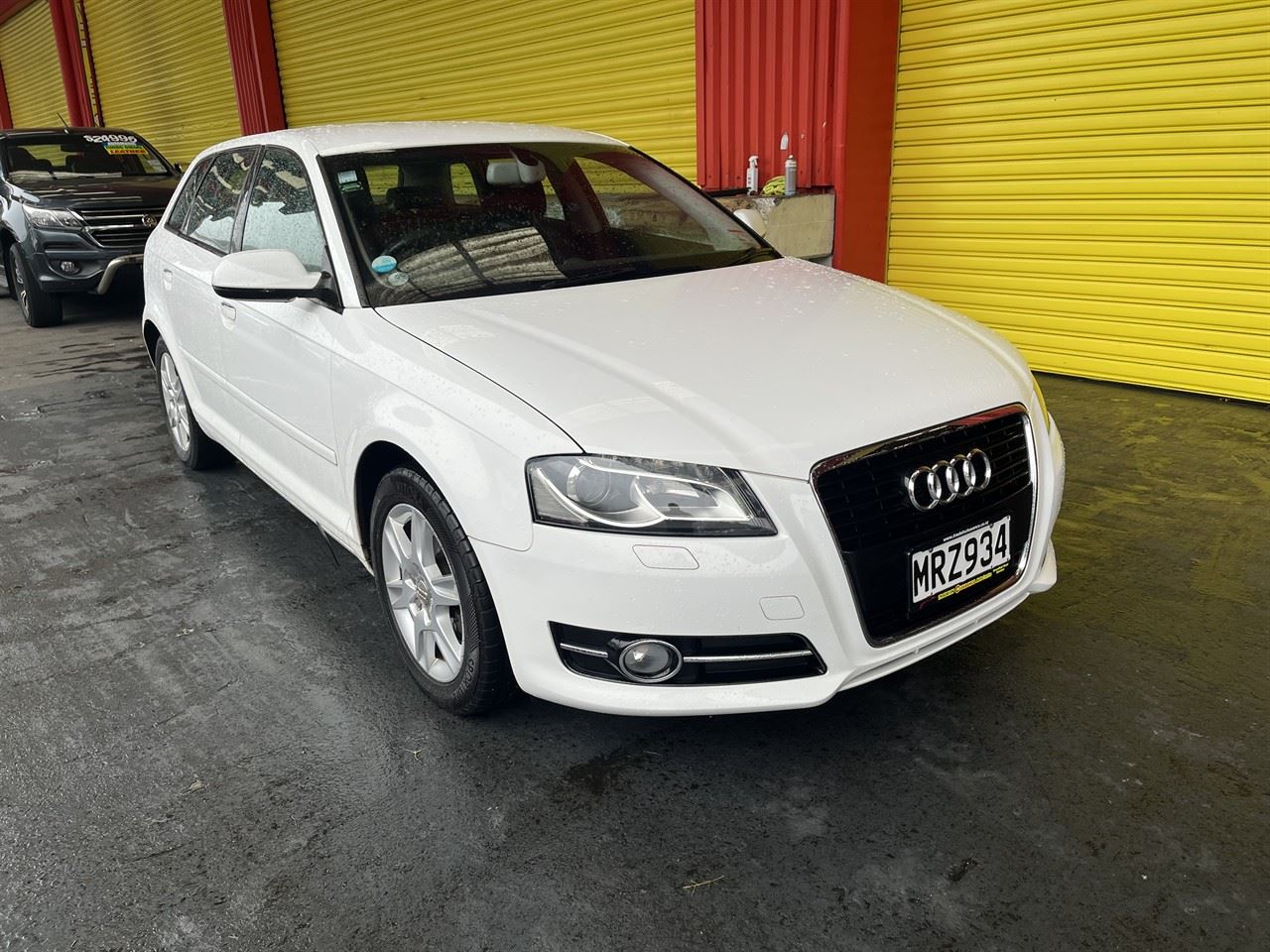 Vehicle image 1