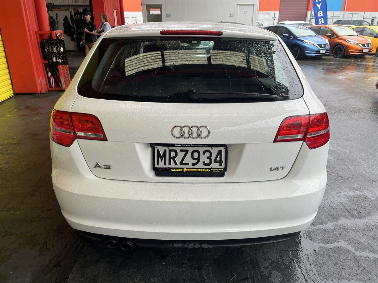 Vehicle image 5
