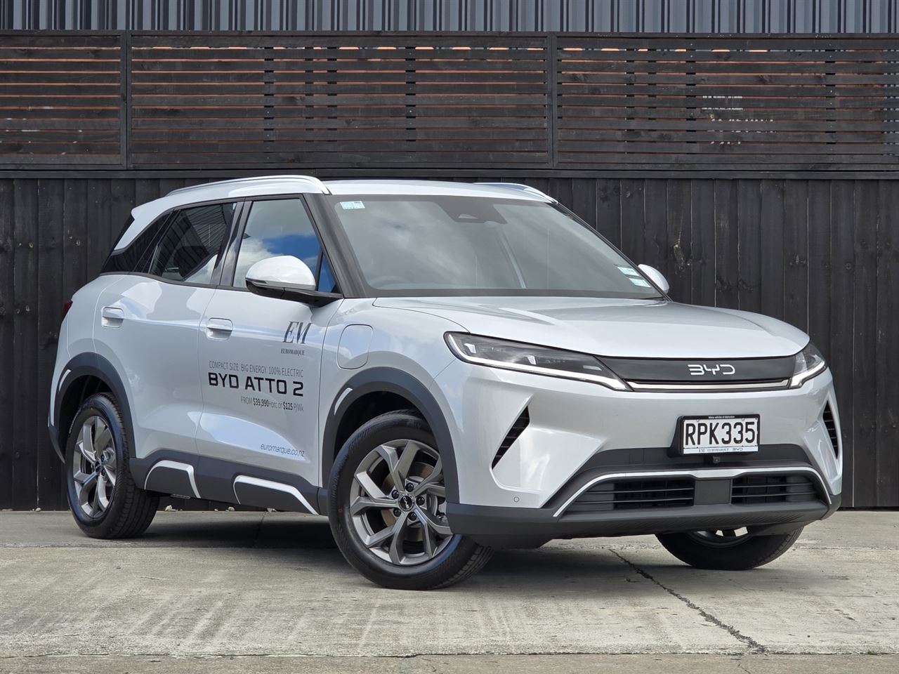 Vehicle image 1