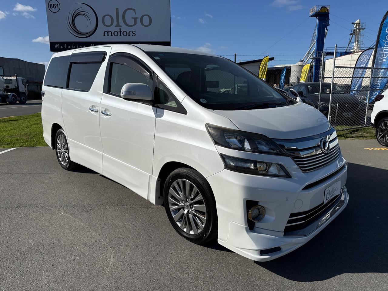 Vehicle image 2
