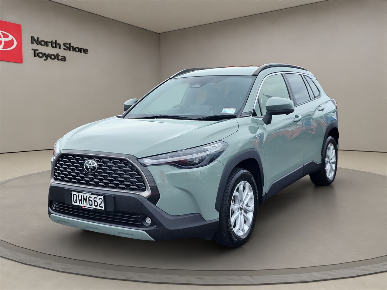 Vehicle image 3