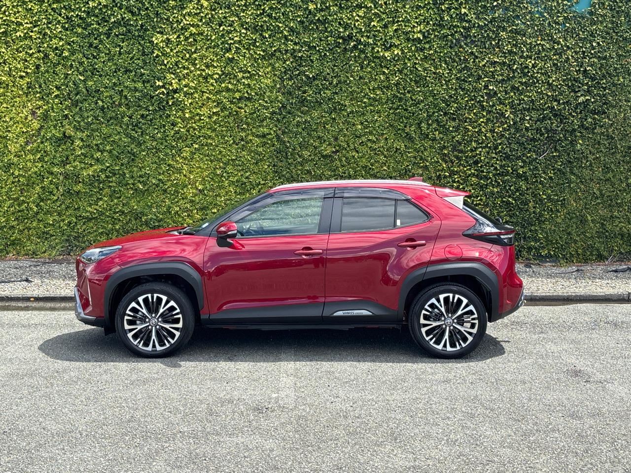 Vehicle image 5