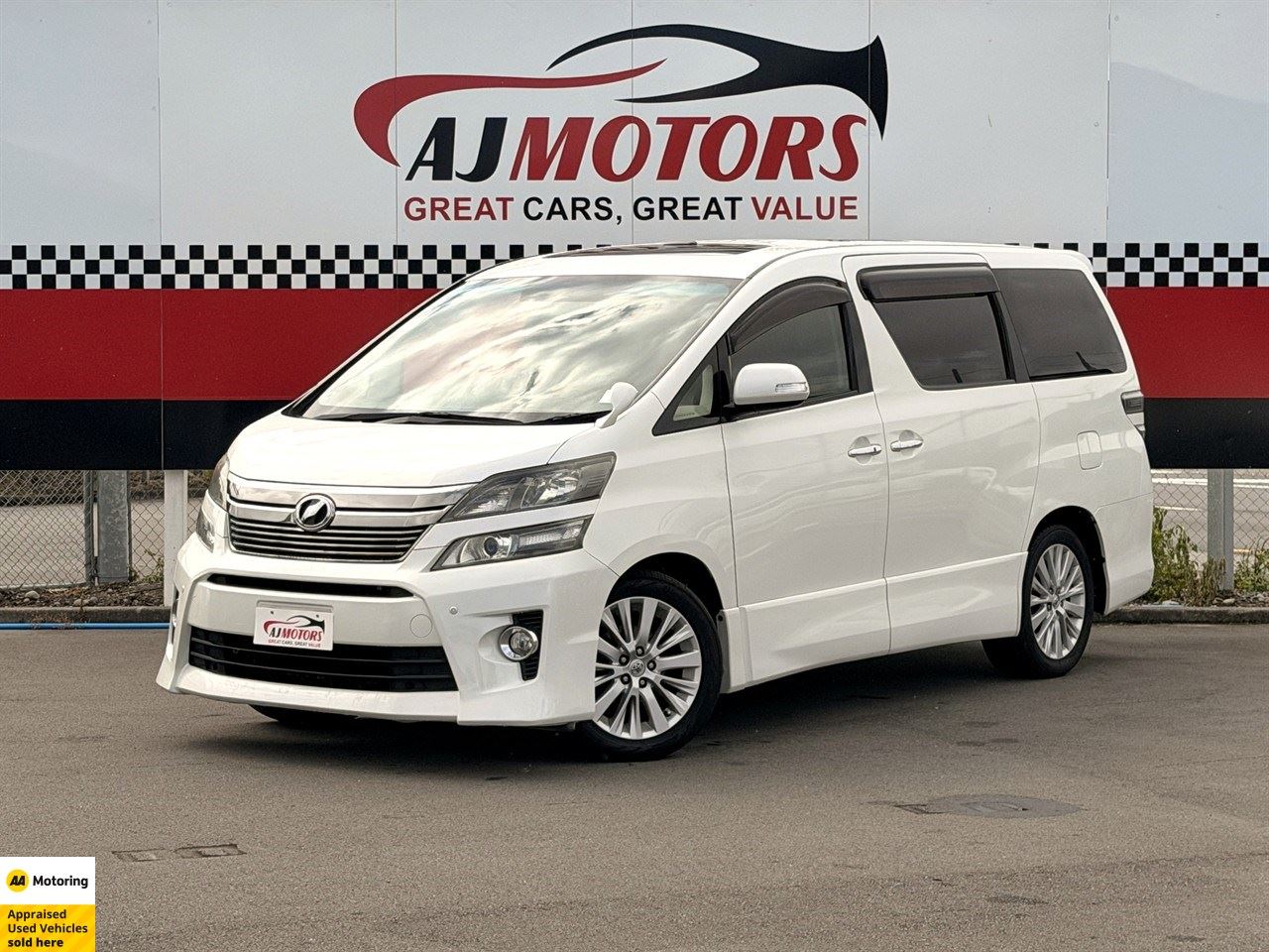 Vehicle image 2