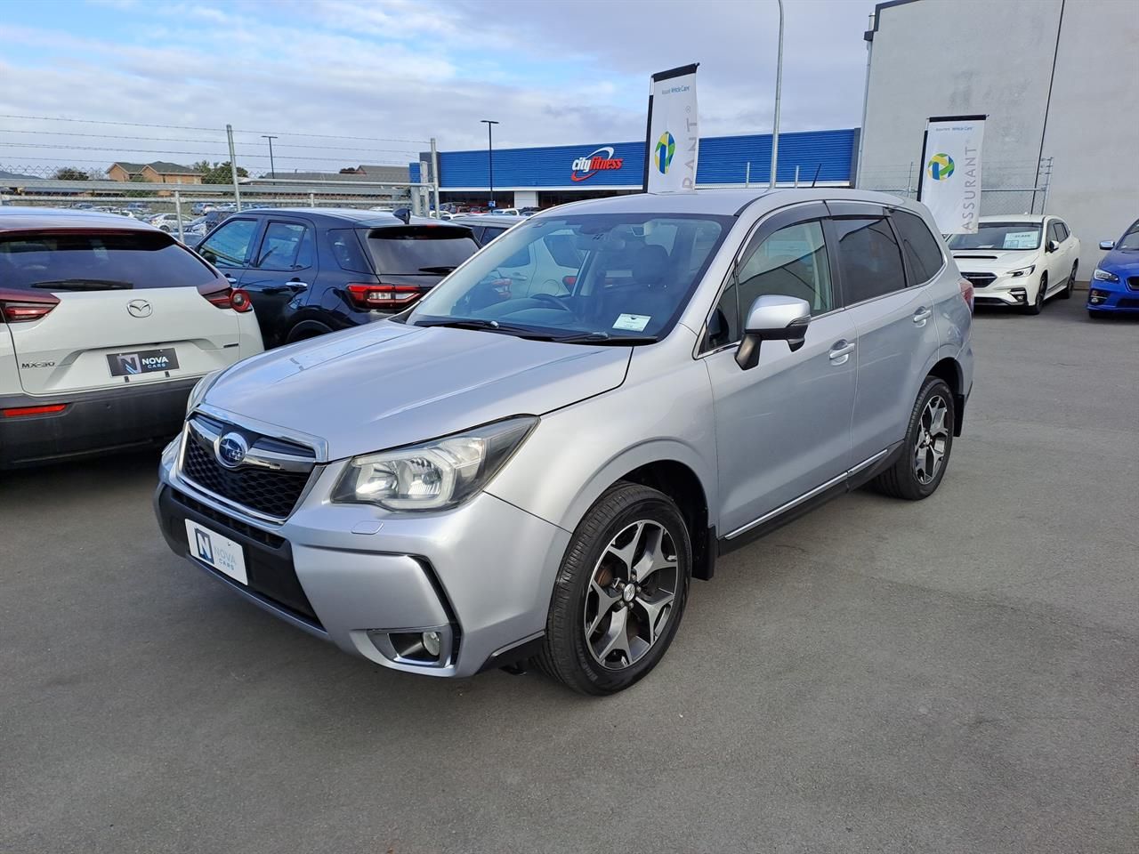 Vehicle image 3