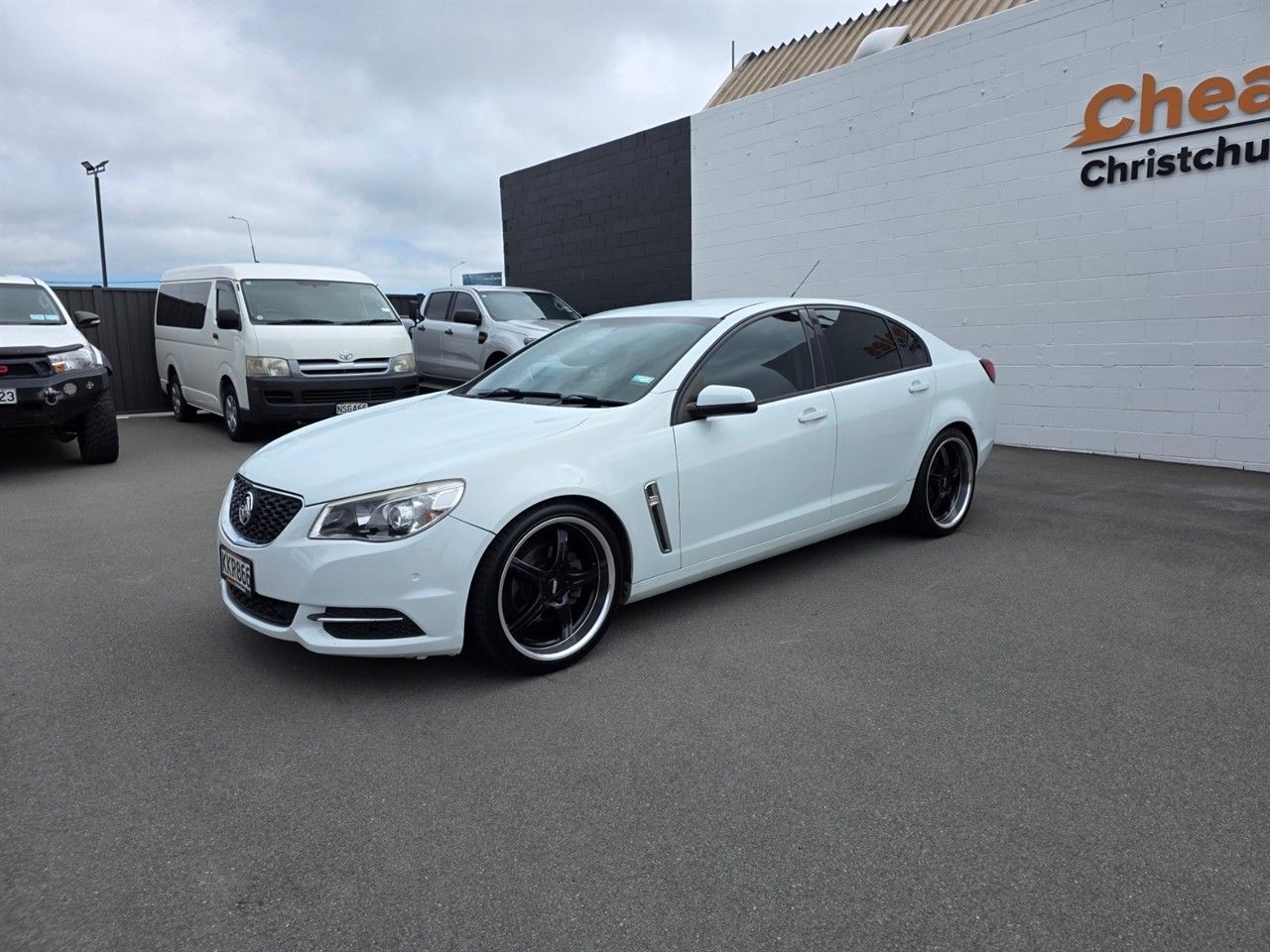 Vehicle image 1
