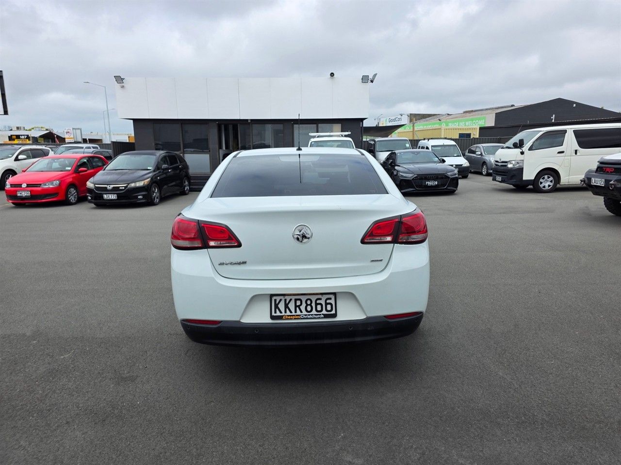 Vehicle image 3