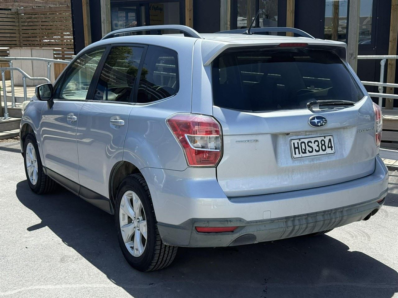 Vehicle image 4