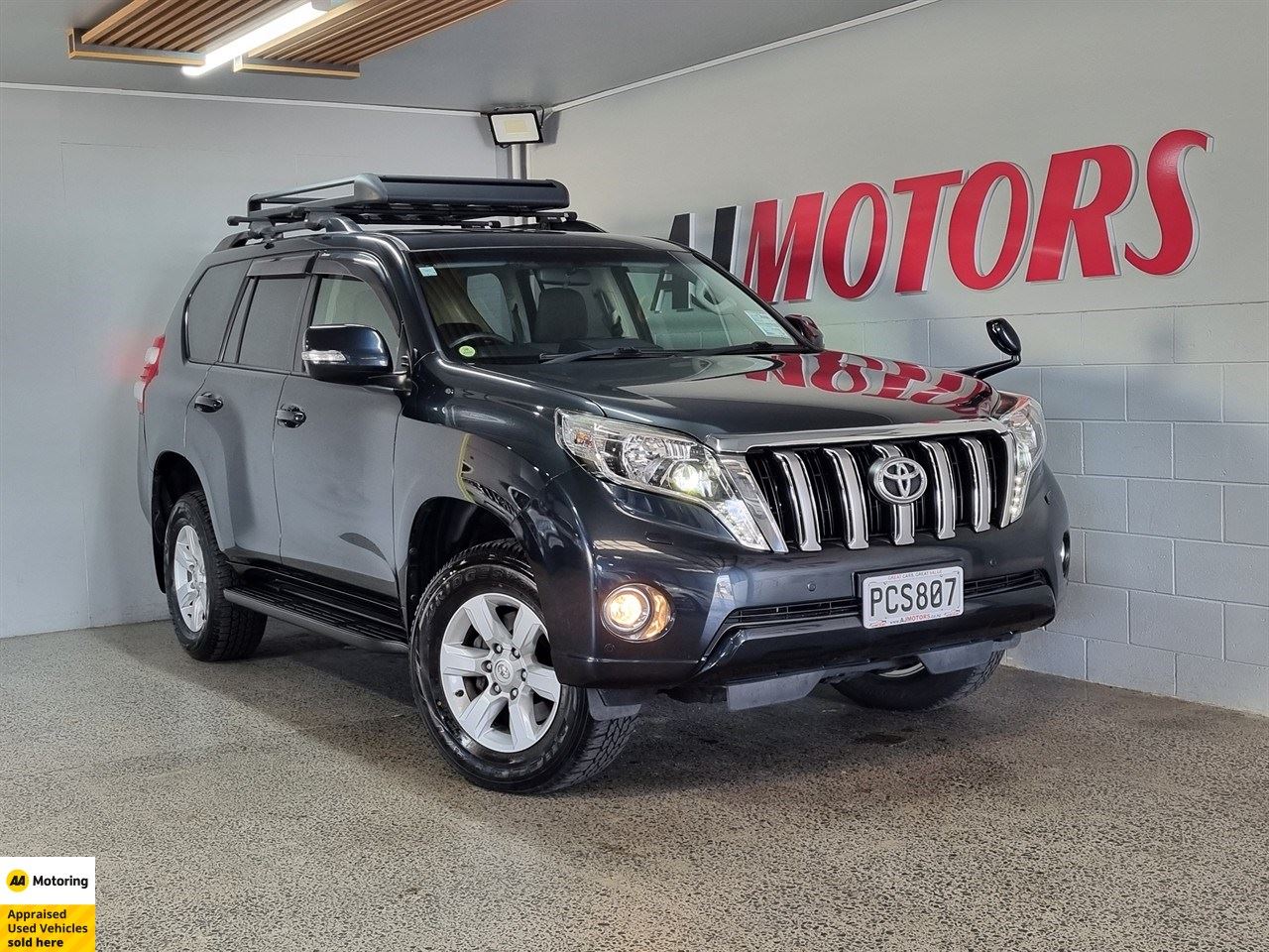 Vehicle image 1