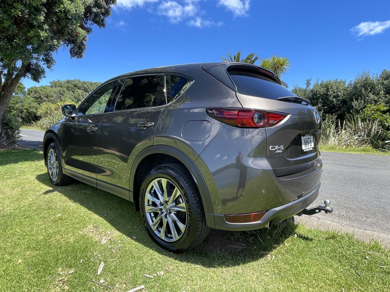 Vehicle image 3