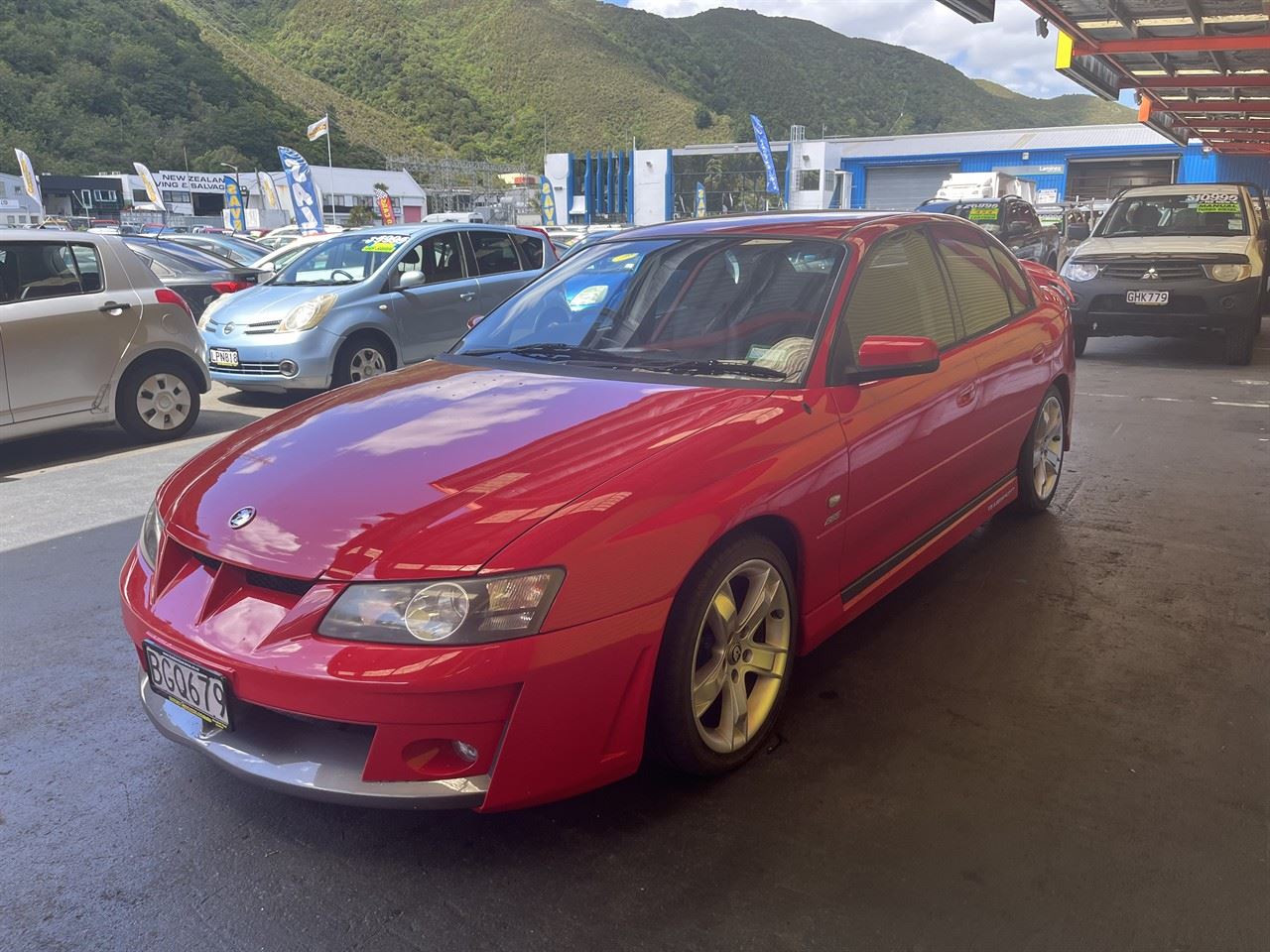 Vehicle image 3