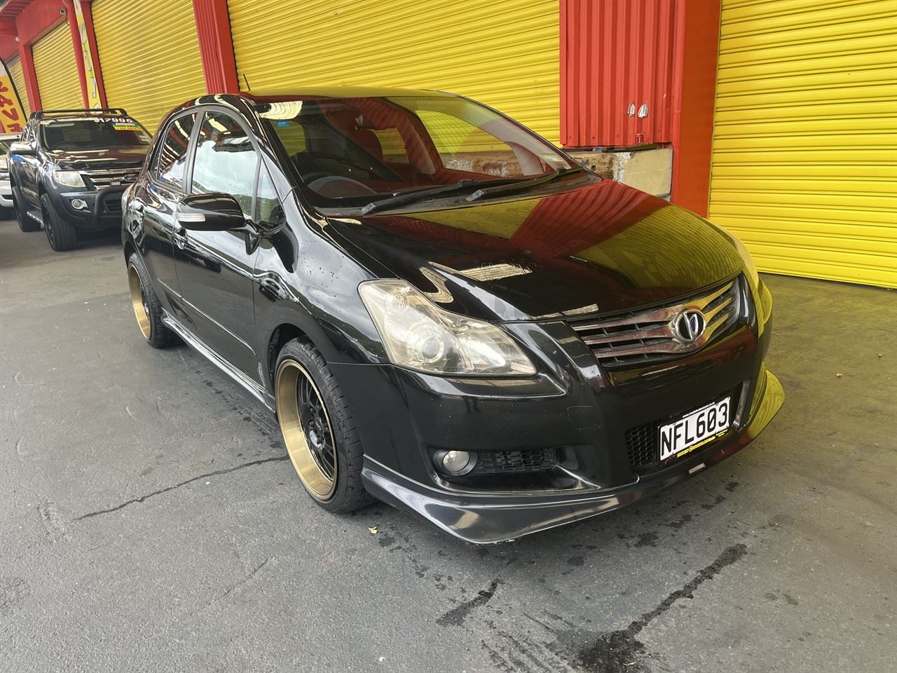 Vehicle image 1
