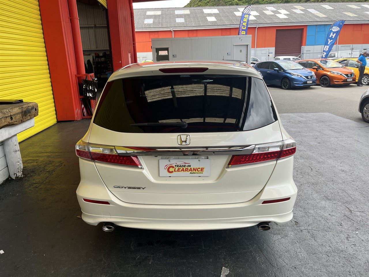 Vehicle image 5