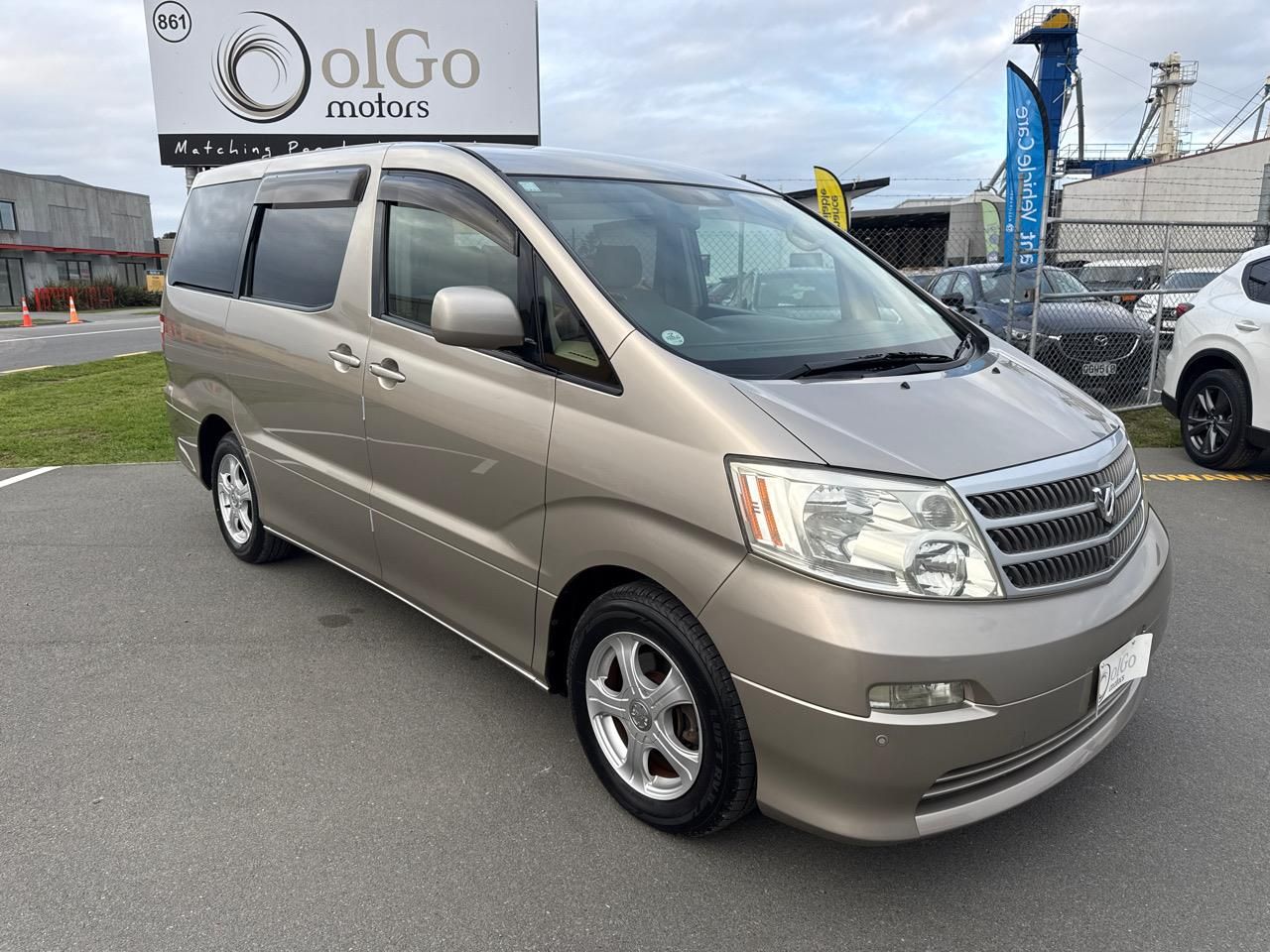 Vehicle image 2