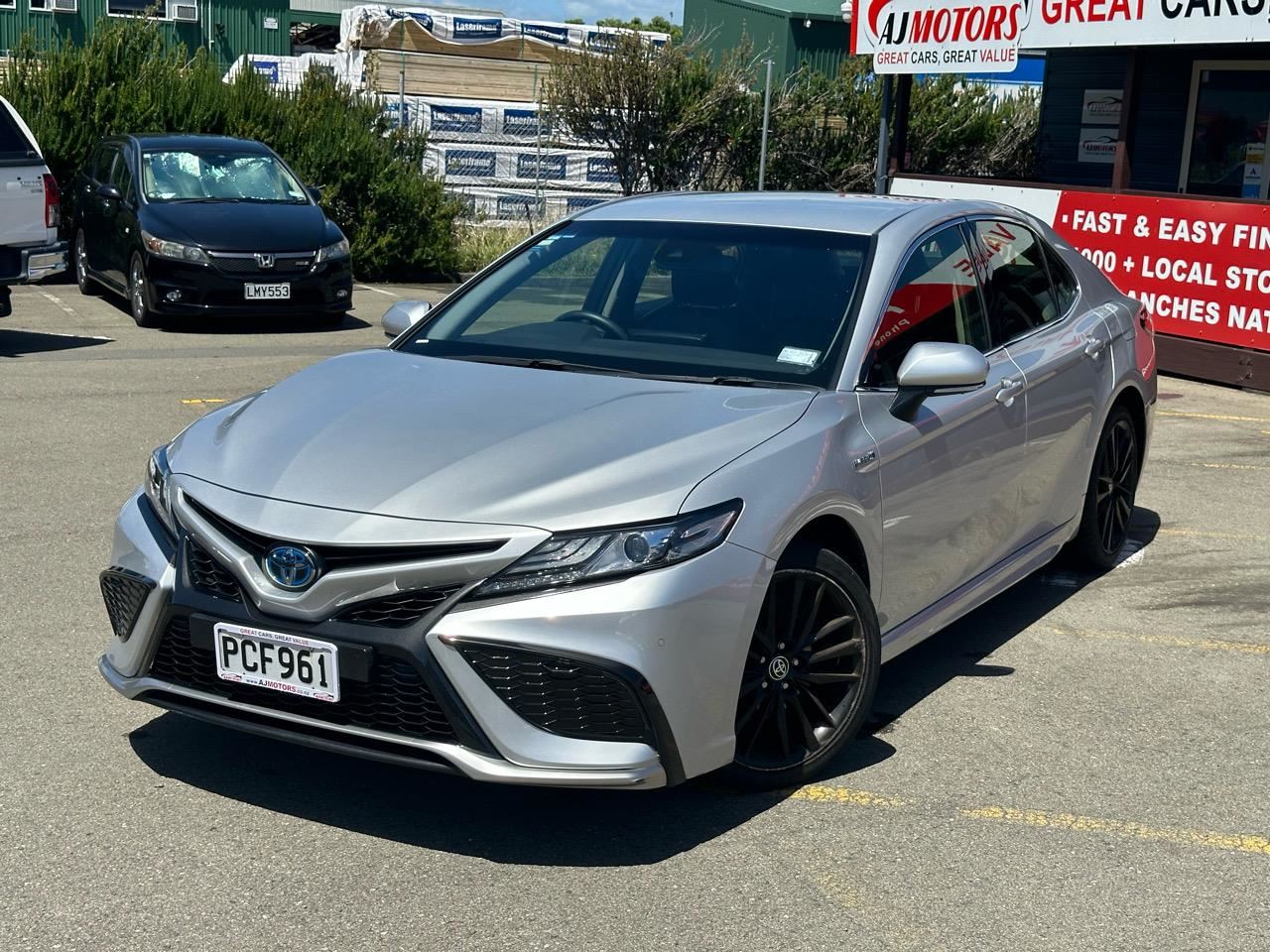 Vehicle image 3