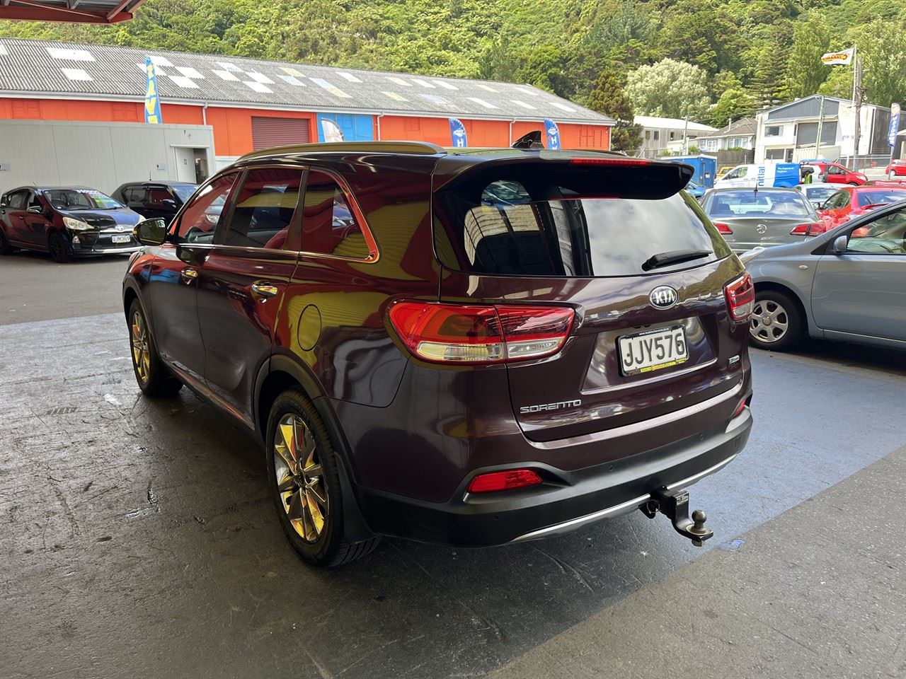Vehicle image 4
