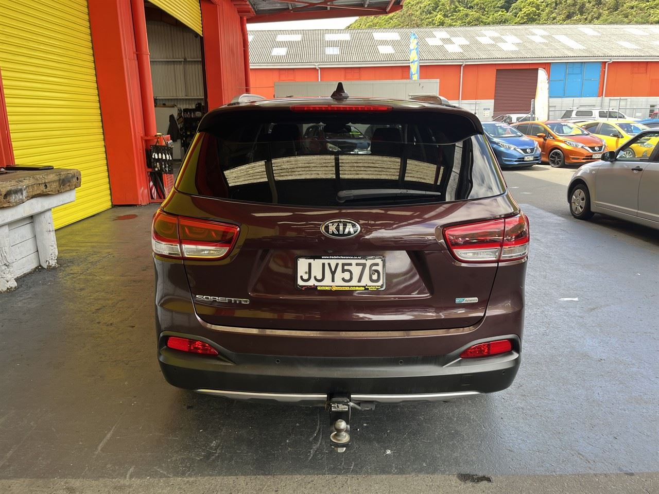 Vehicle image 5