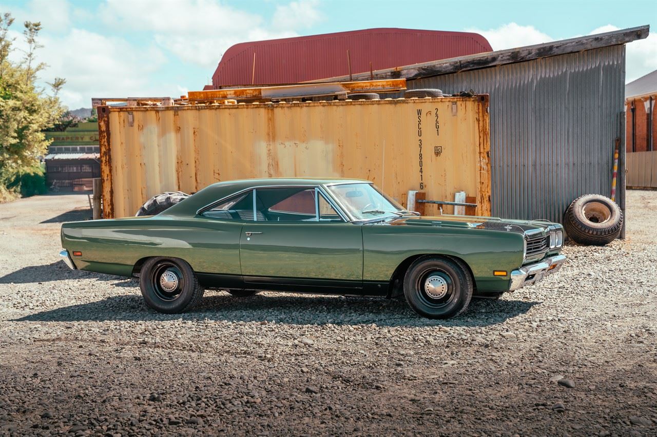 Vehicle image 1