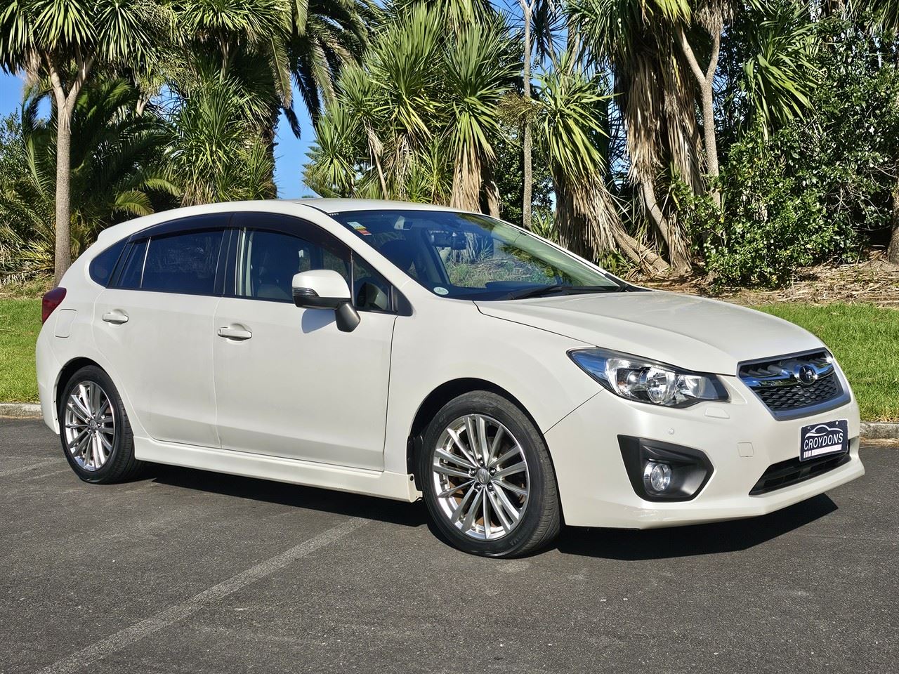 Vehicle image 5