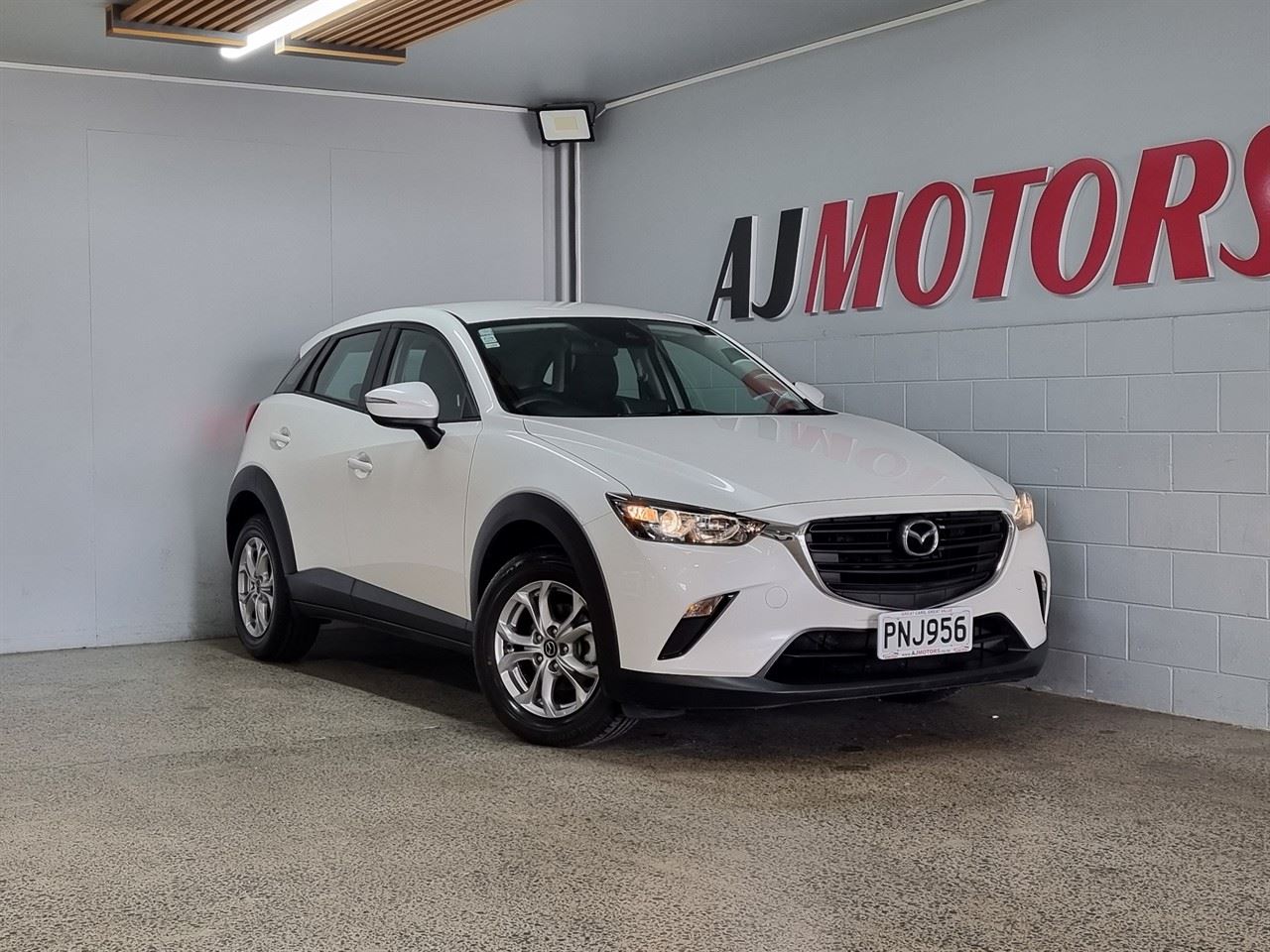 Vehicle image 1
