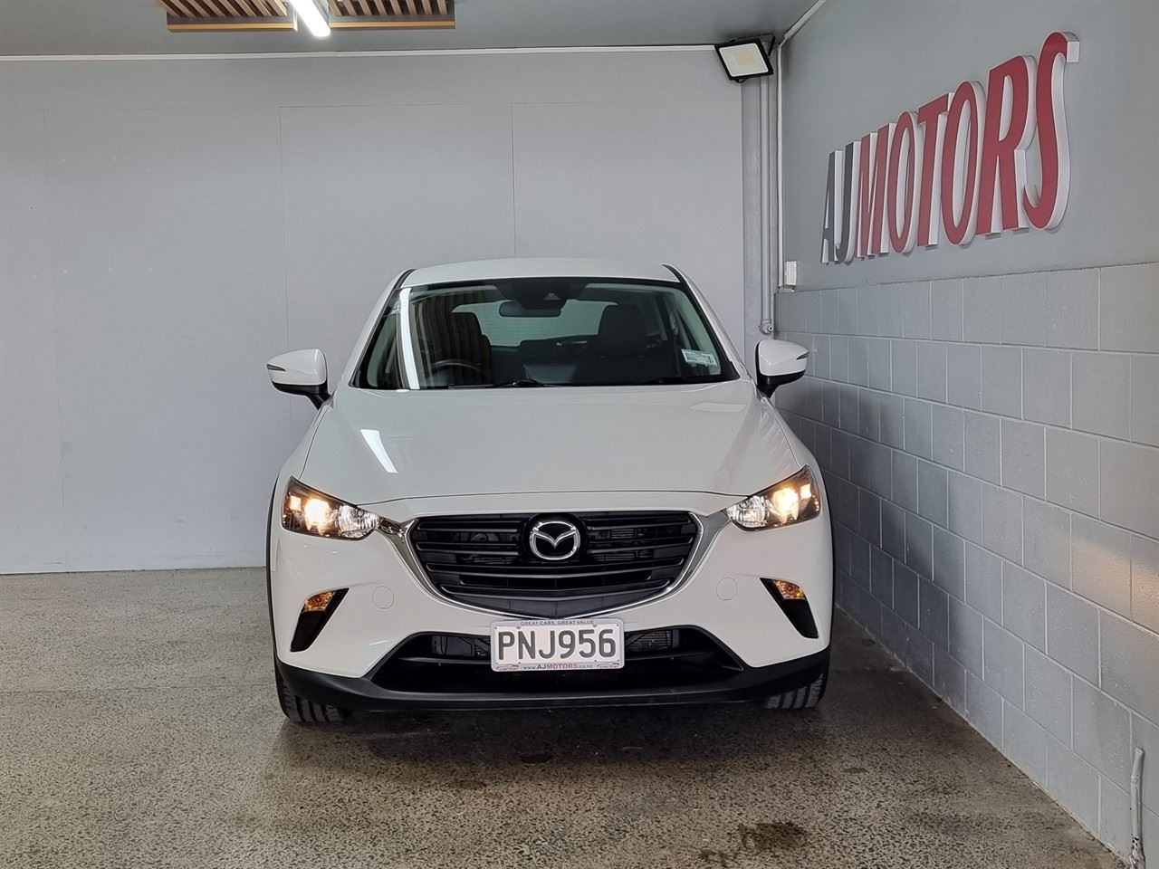 Vehicle image 2