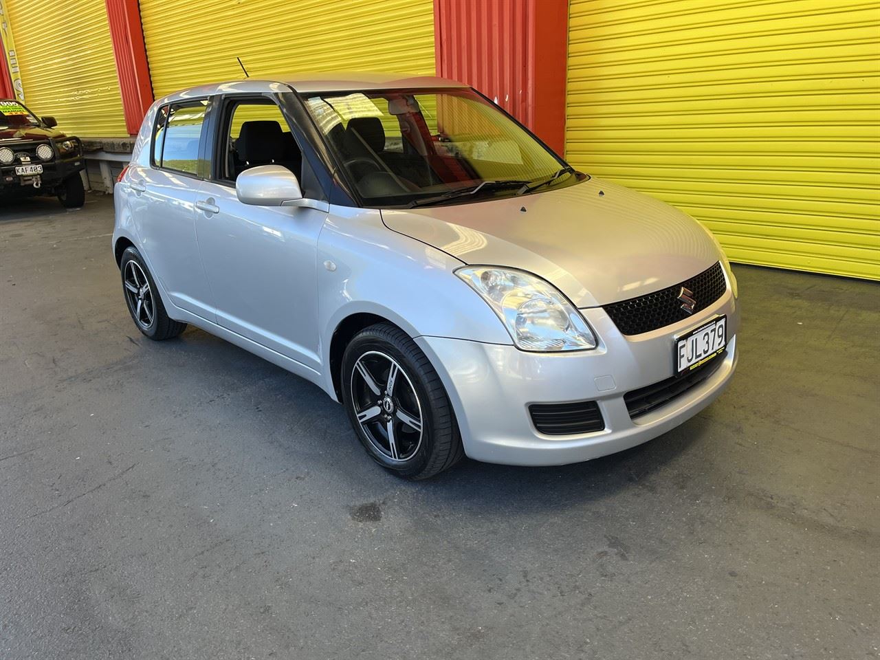 Vehicle image 1
