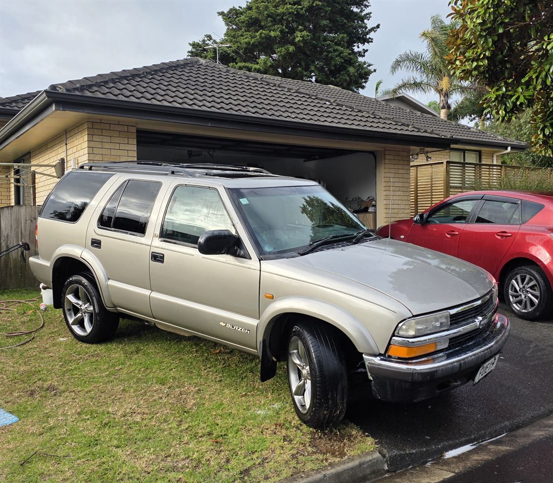 Vehicle image 2