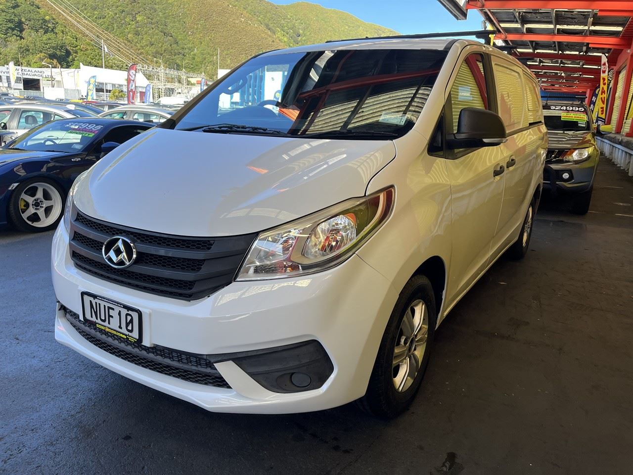 Vehicle image 3