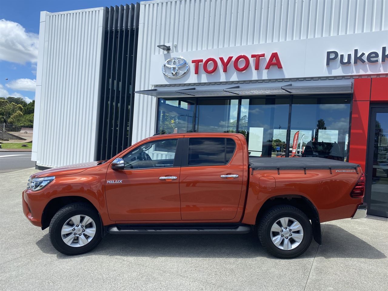 Vehicle image 2