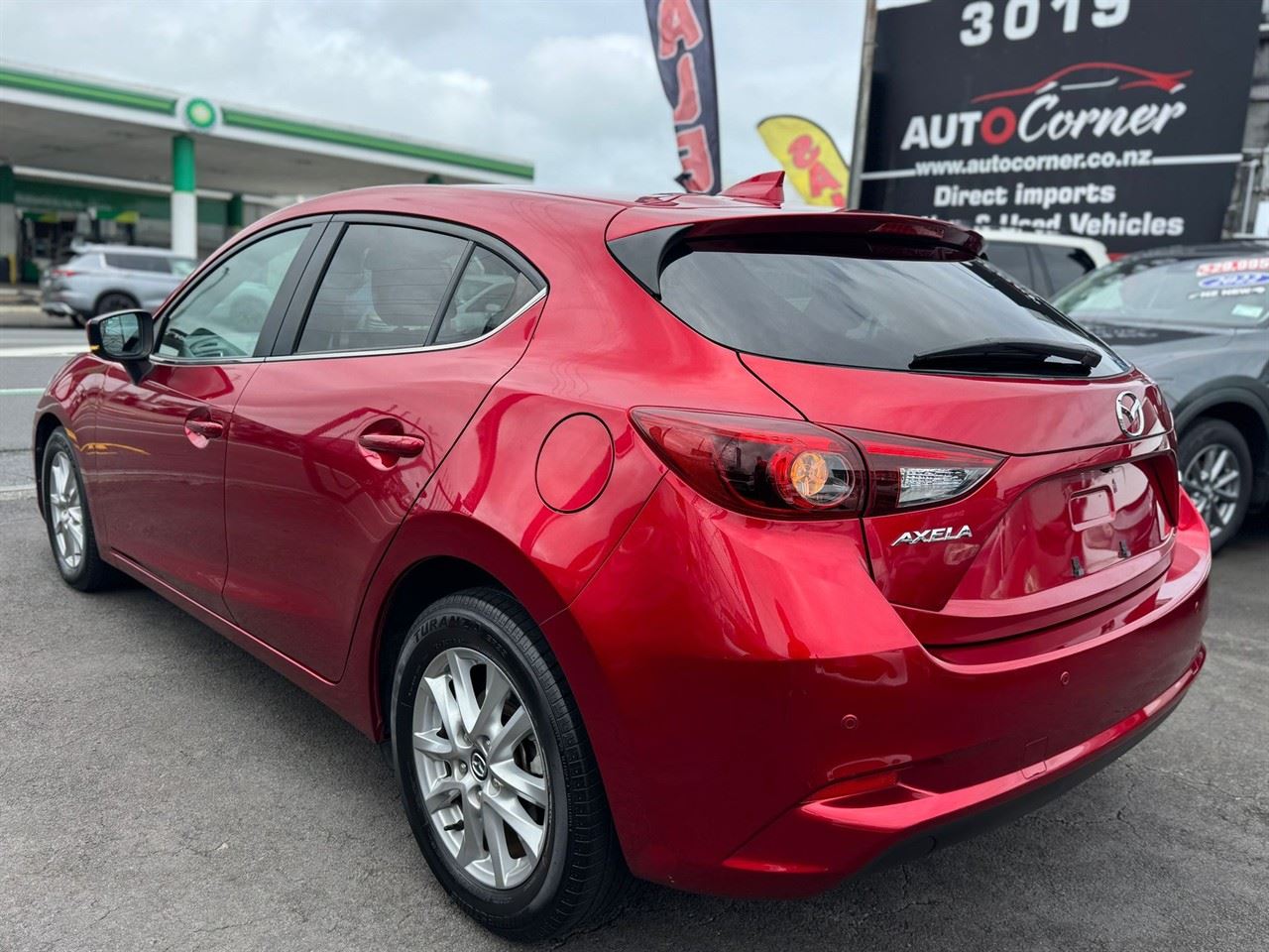 Vehicle image 2
