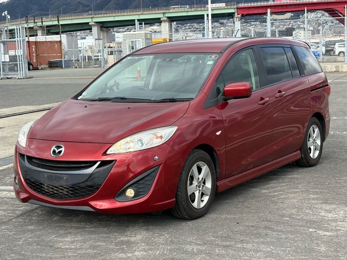Vehicle image 3
