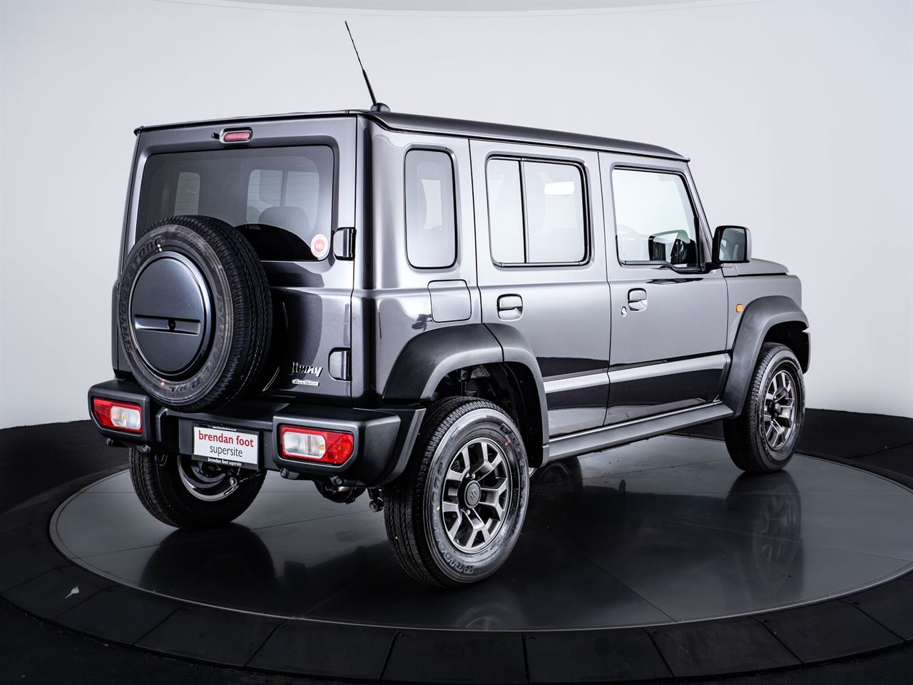 Vehicle image 3