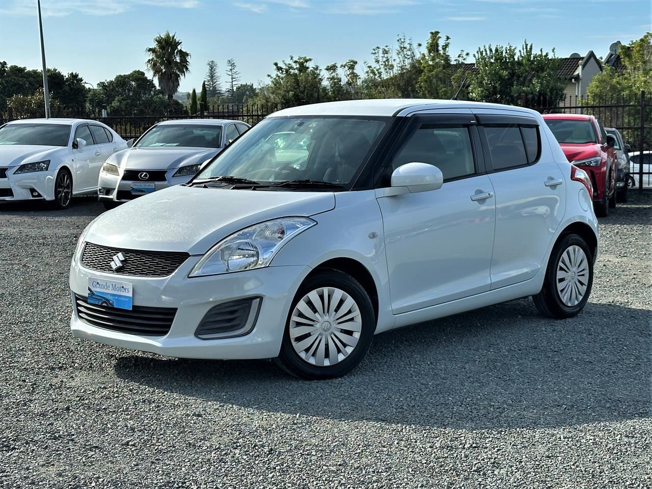 Vehicle image 3