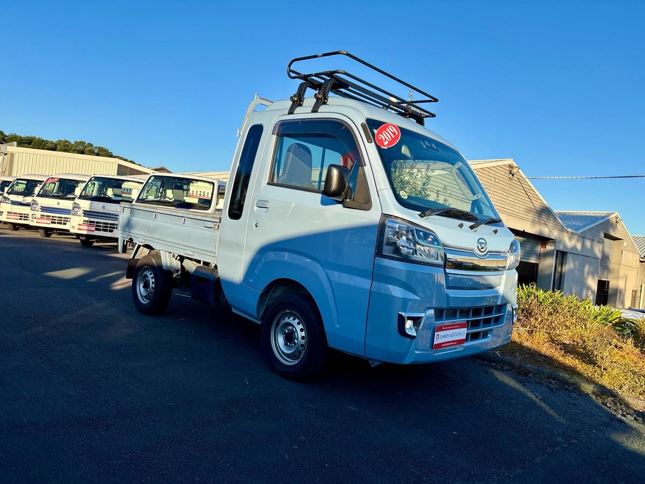 Vehicle image 3