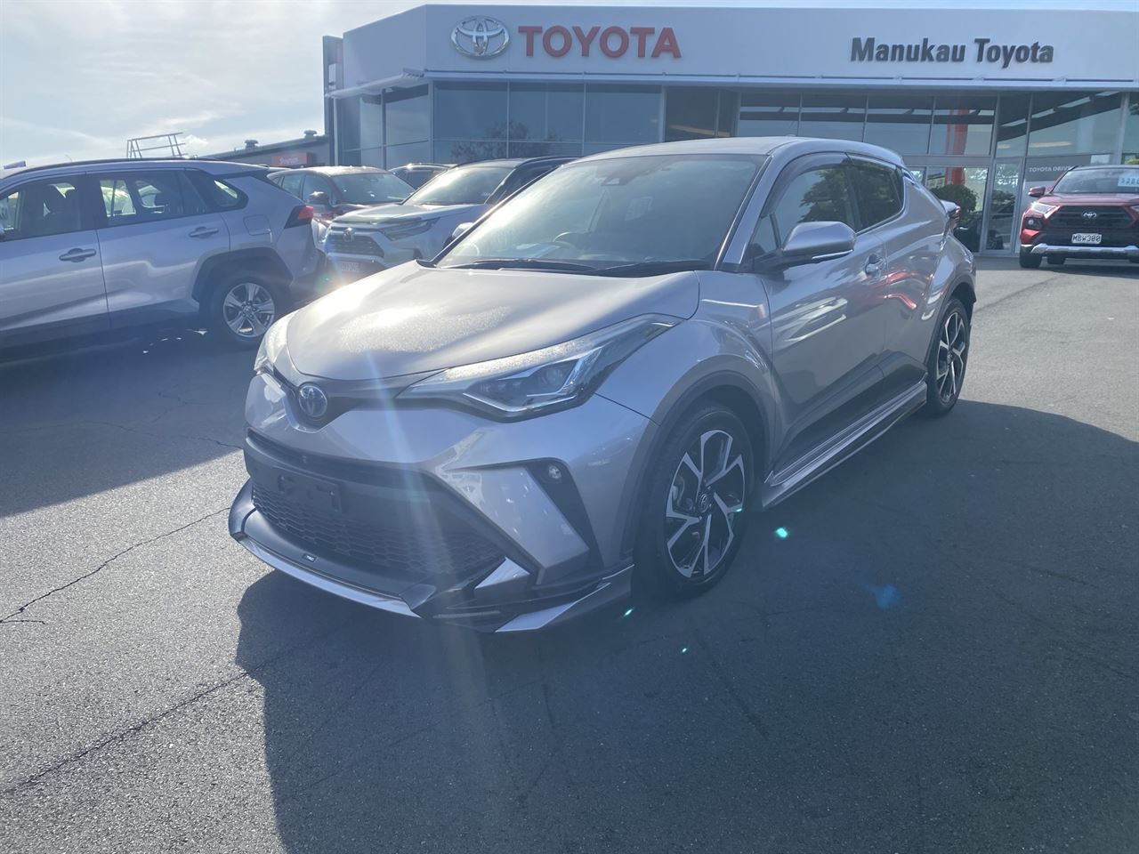 Vehicle image 5