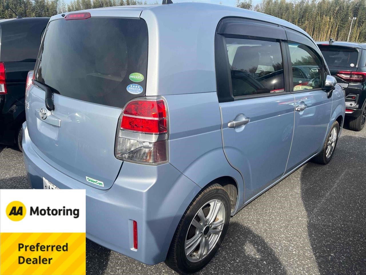 Vehicle image 2
