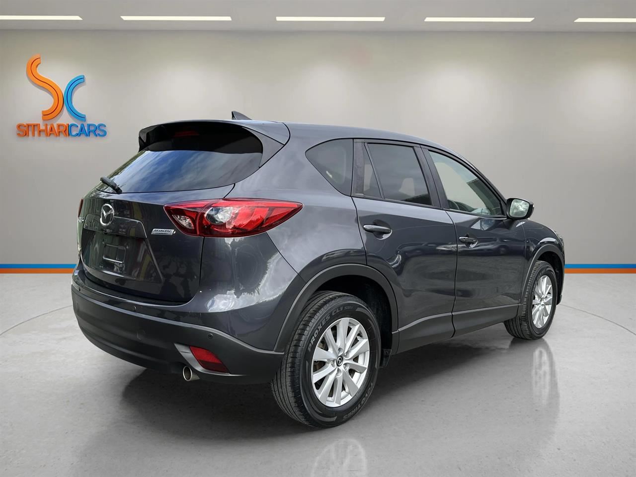 Vehicle image 4