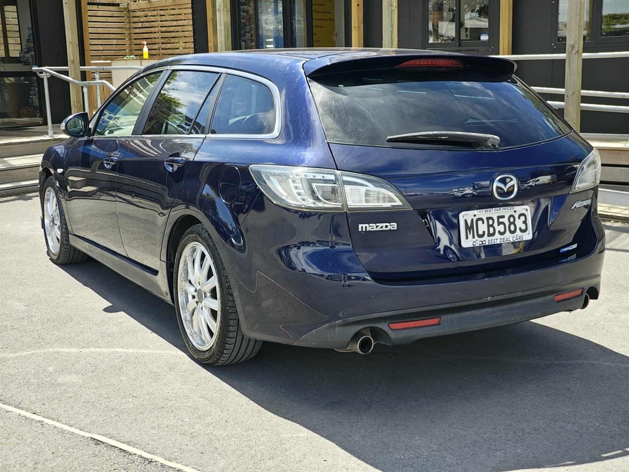 Vehicle image 4