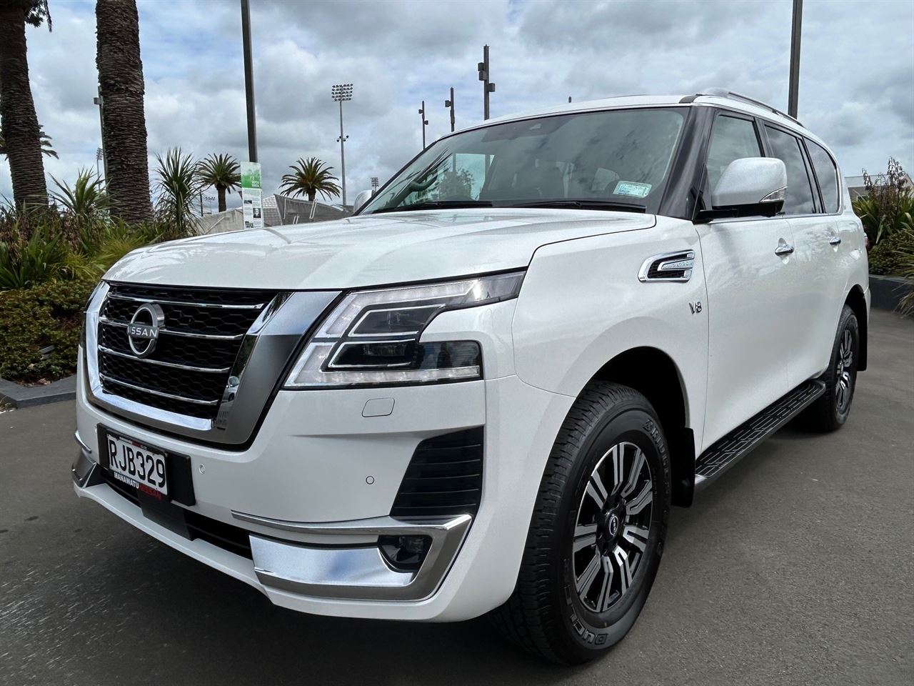 Vehicle image 3