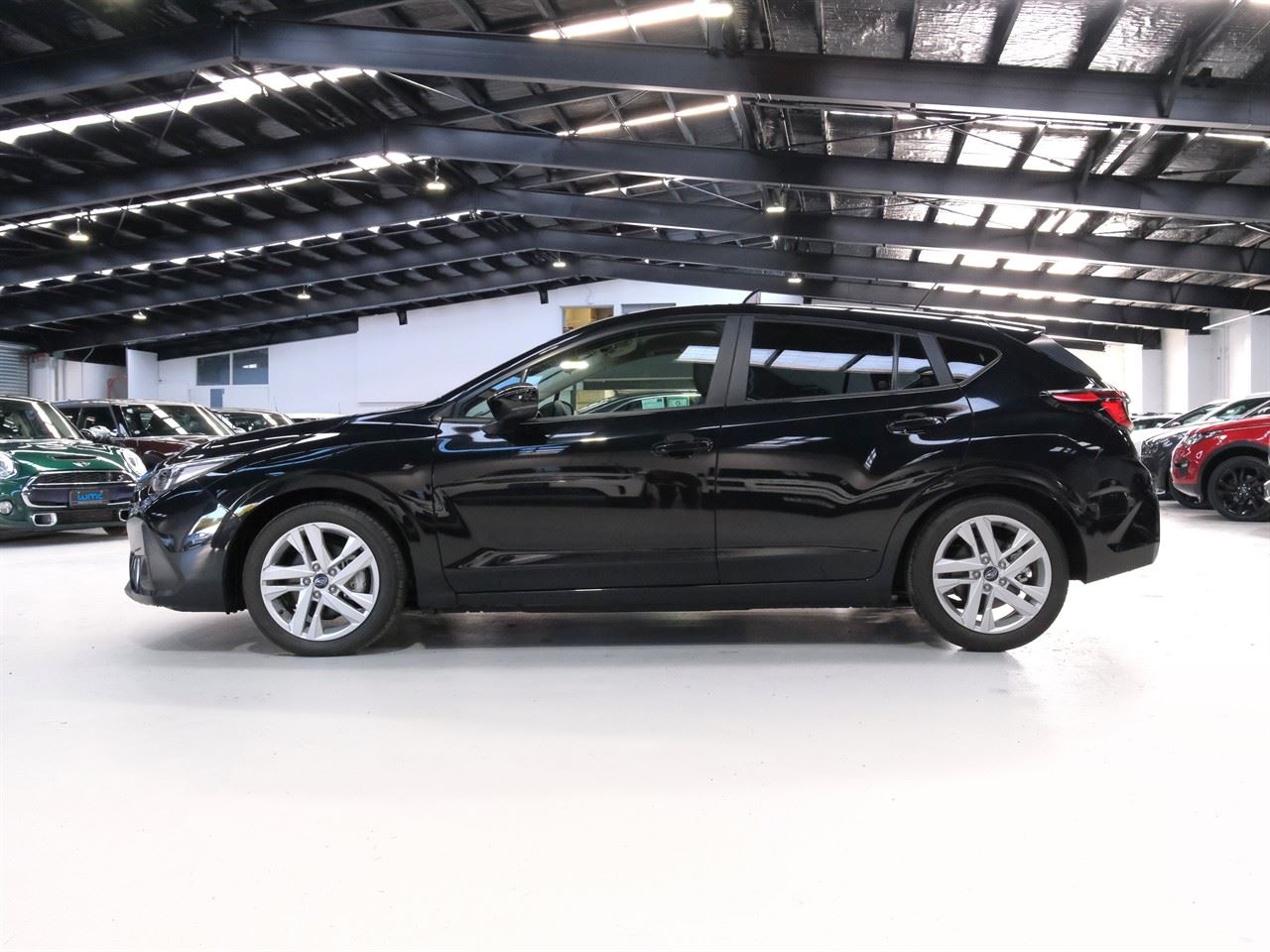Vehicle image 5