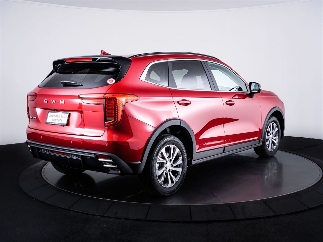 Vehicle image 3