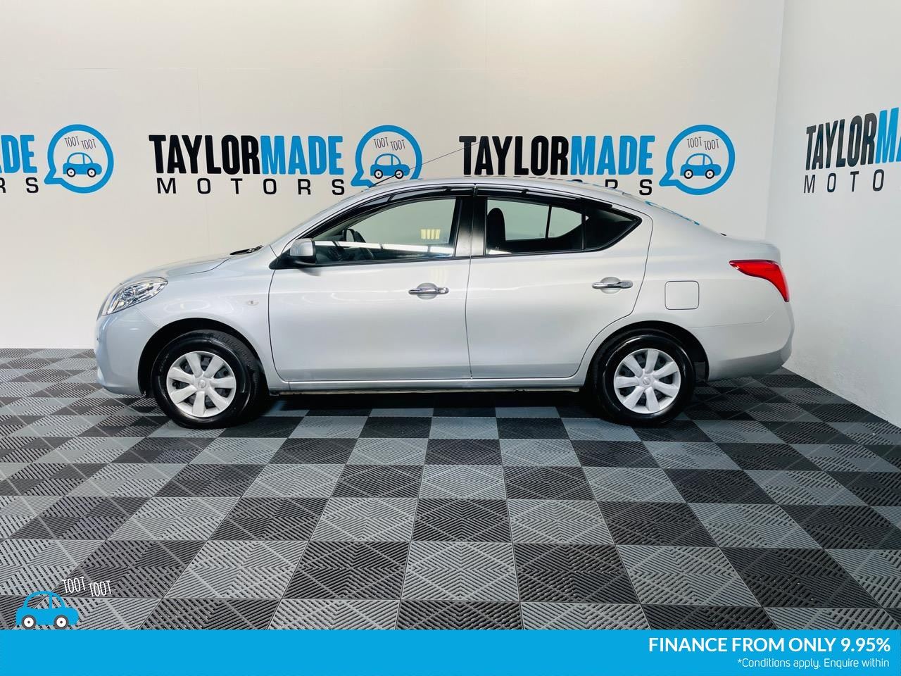 Vehicle image 4