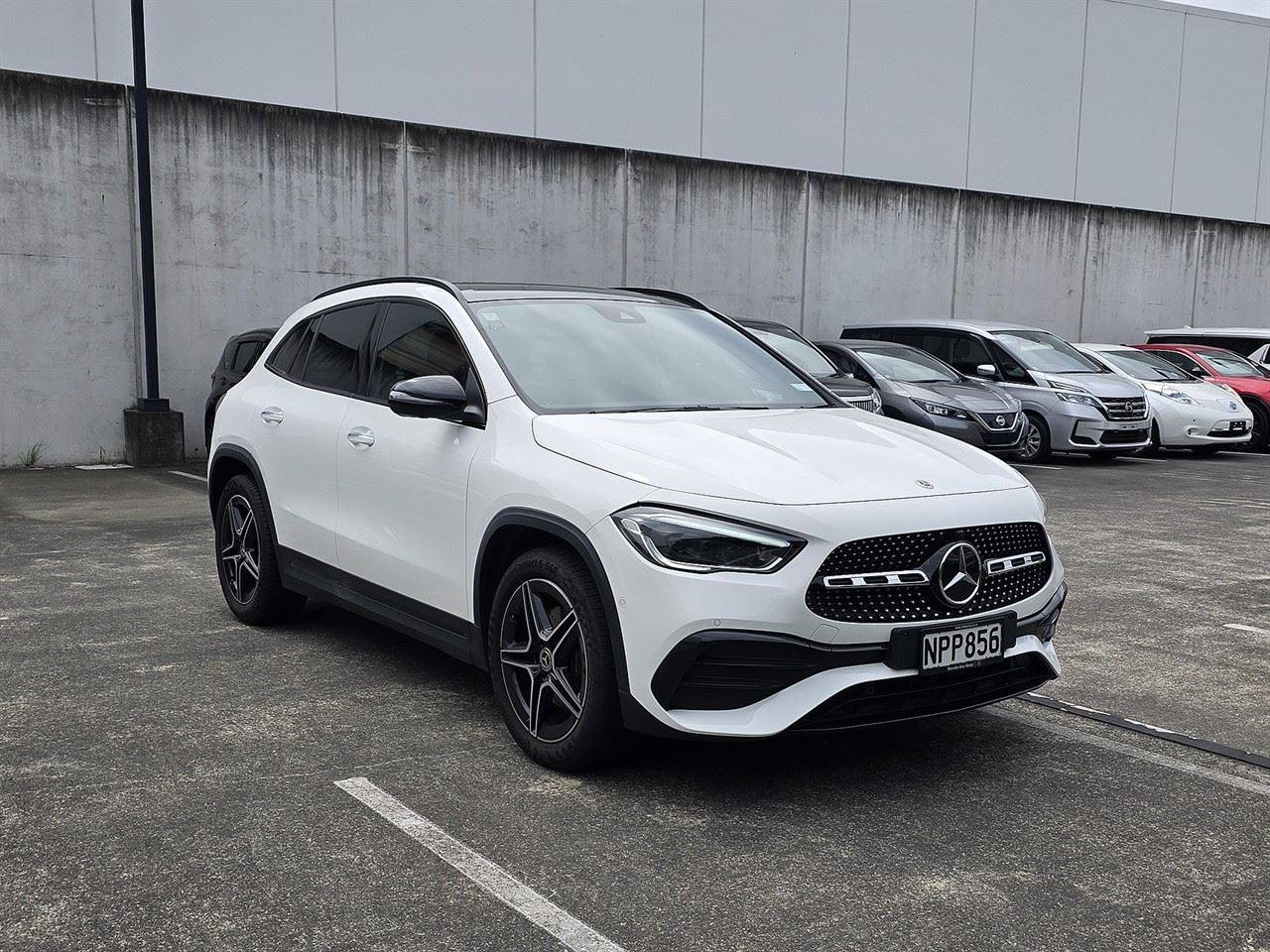 Vehicle image 1