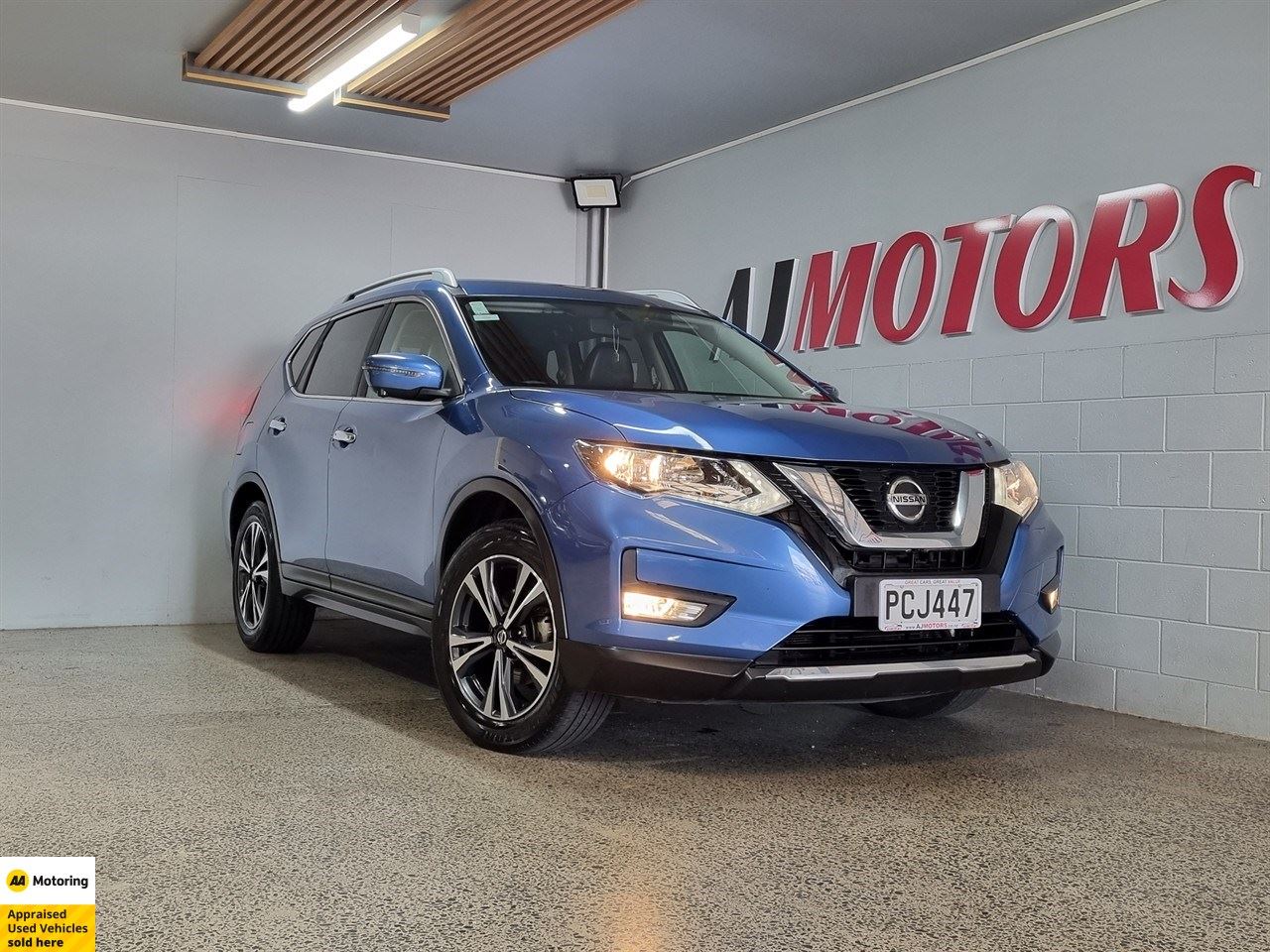Vehicle image 1