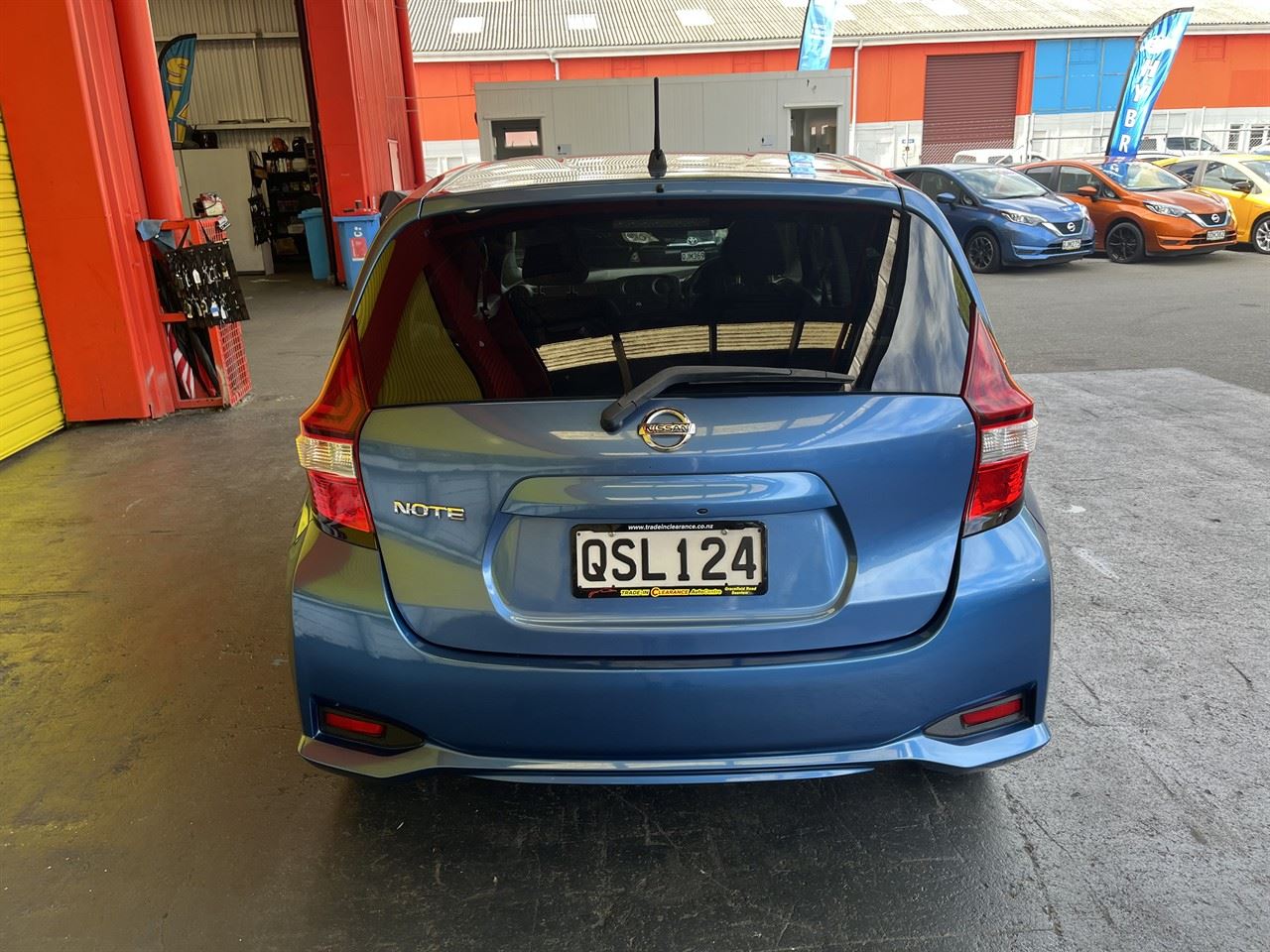Vehicle image 5