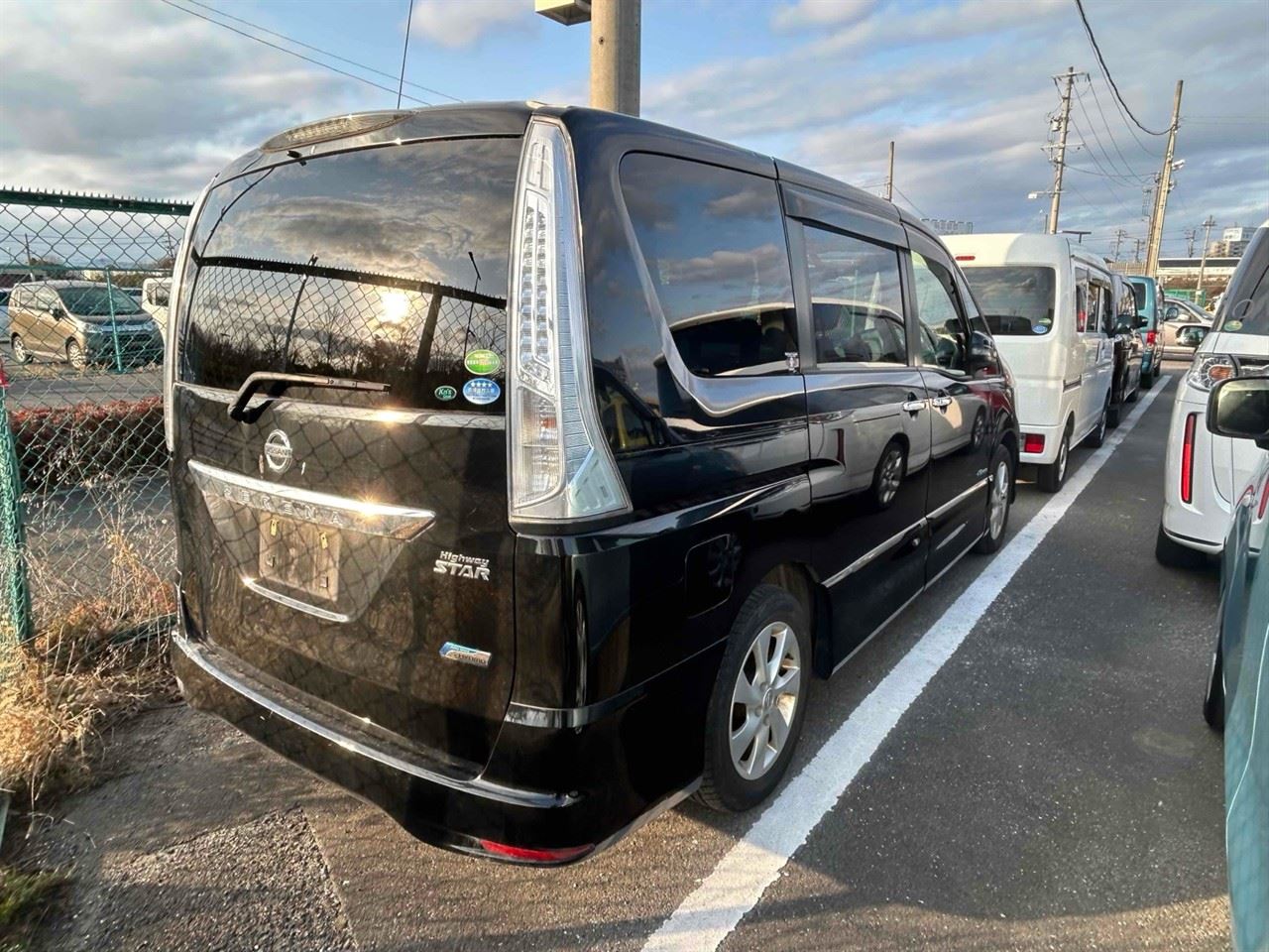 Vehicle image 4
