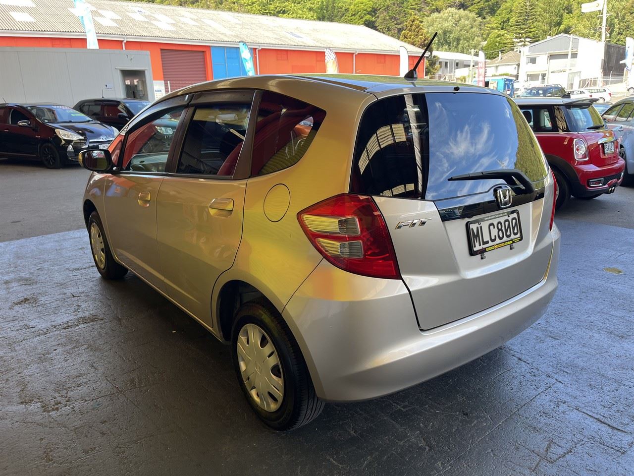 Vehicle image 4
