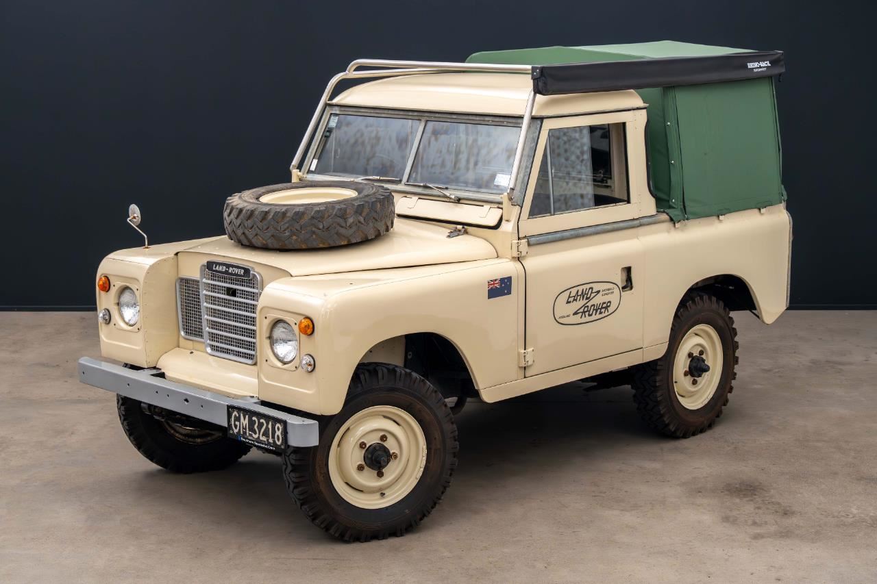 Vehicle image 1