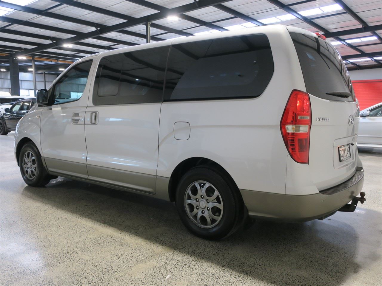 Vehicle image 4
