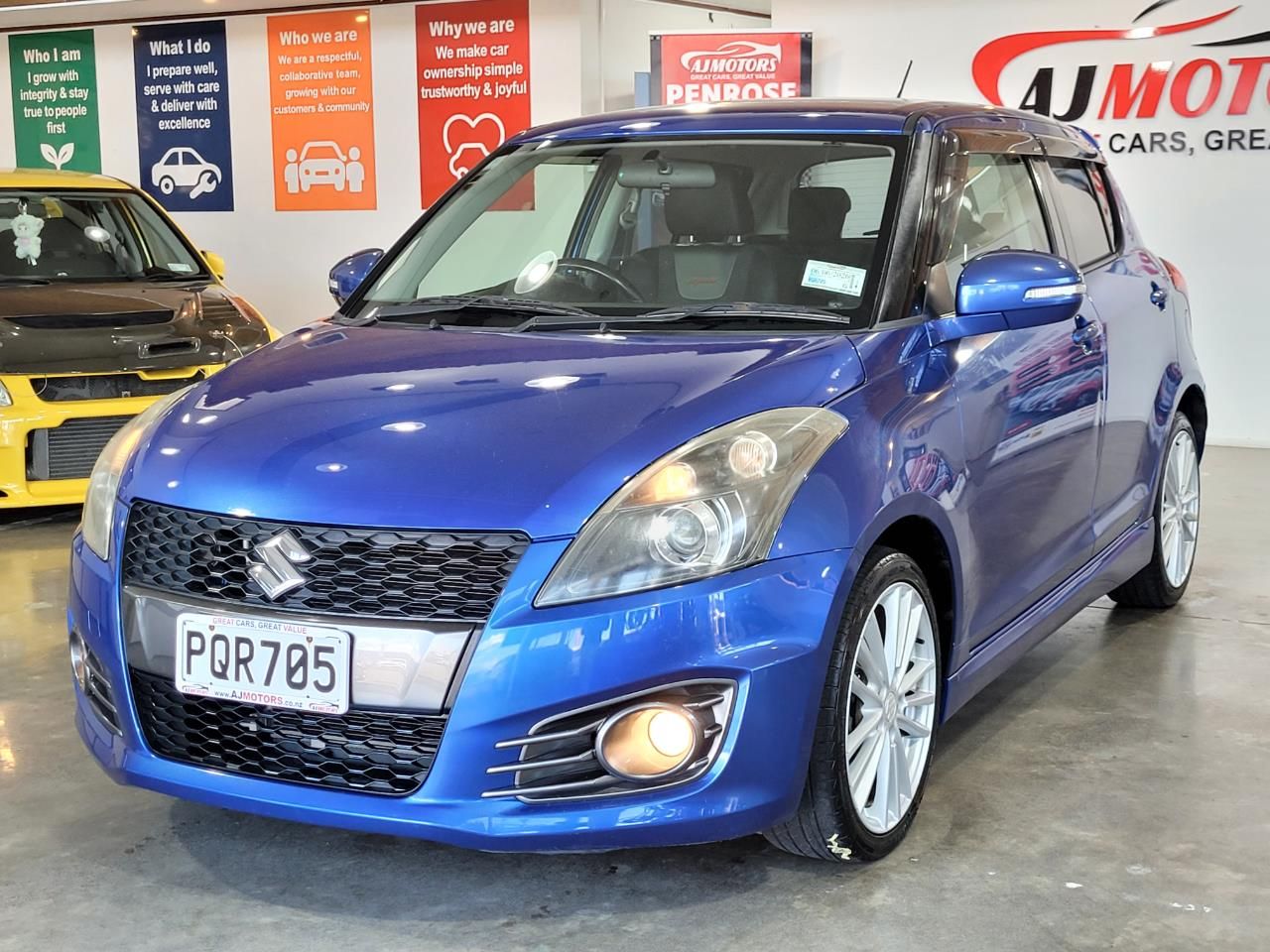 Vehicle image 3